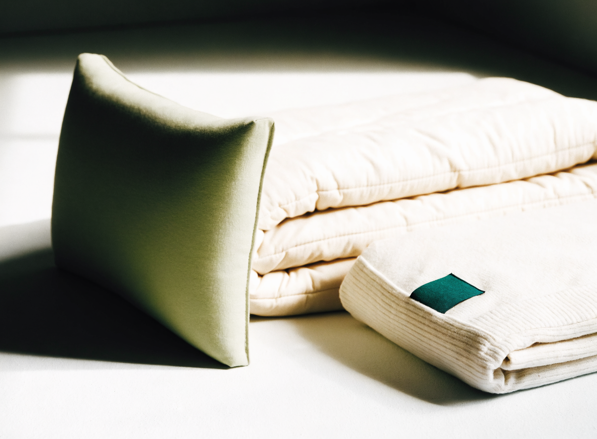 Illustrative Somnero pillow, topper and protector presentation